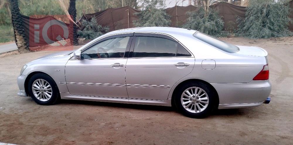 تويوتا كراون